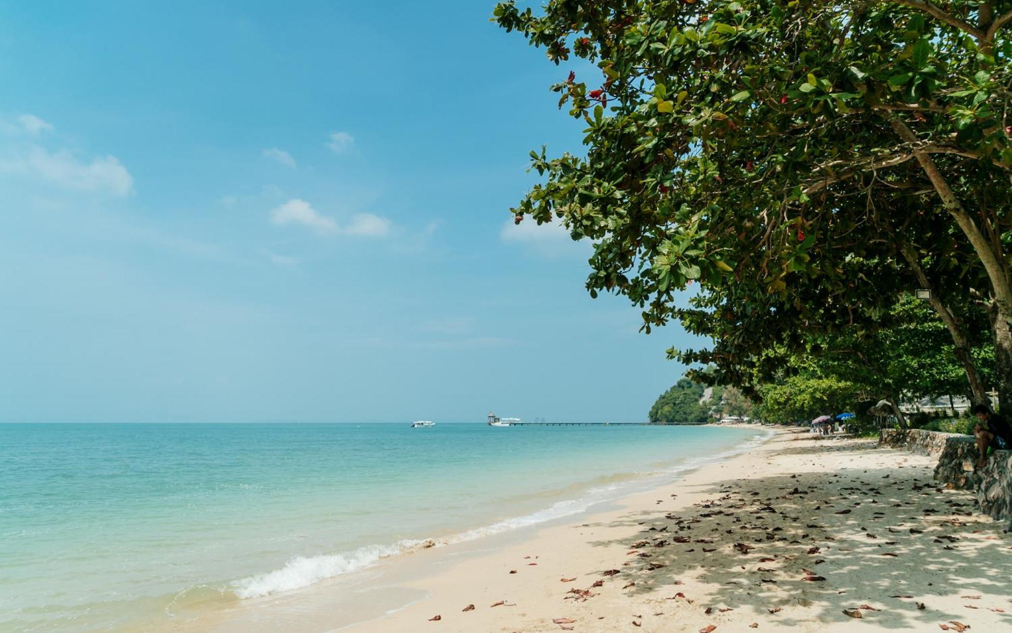 Blue Bay Resort - Access To Pool And Beach-Phuket & Krabi Ko Yao Esterno foto Beach in Phuket