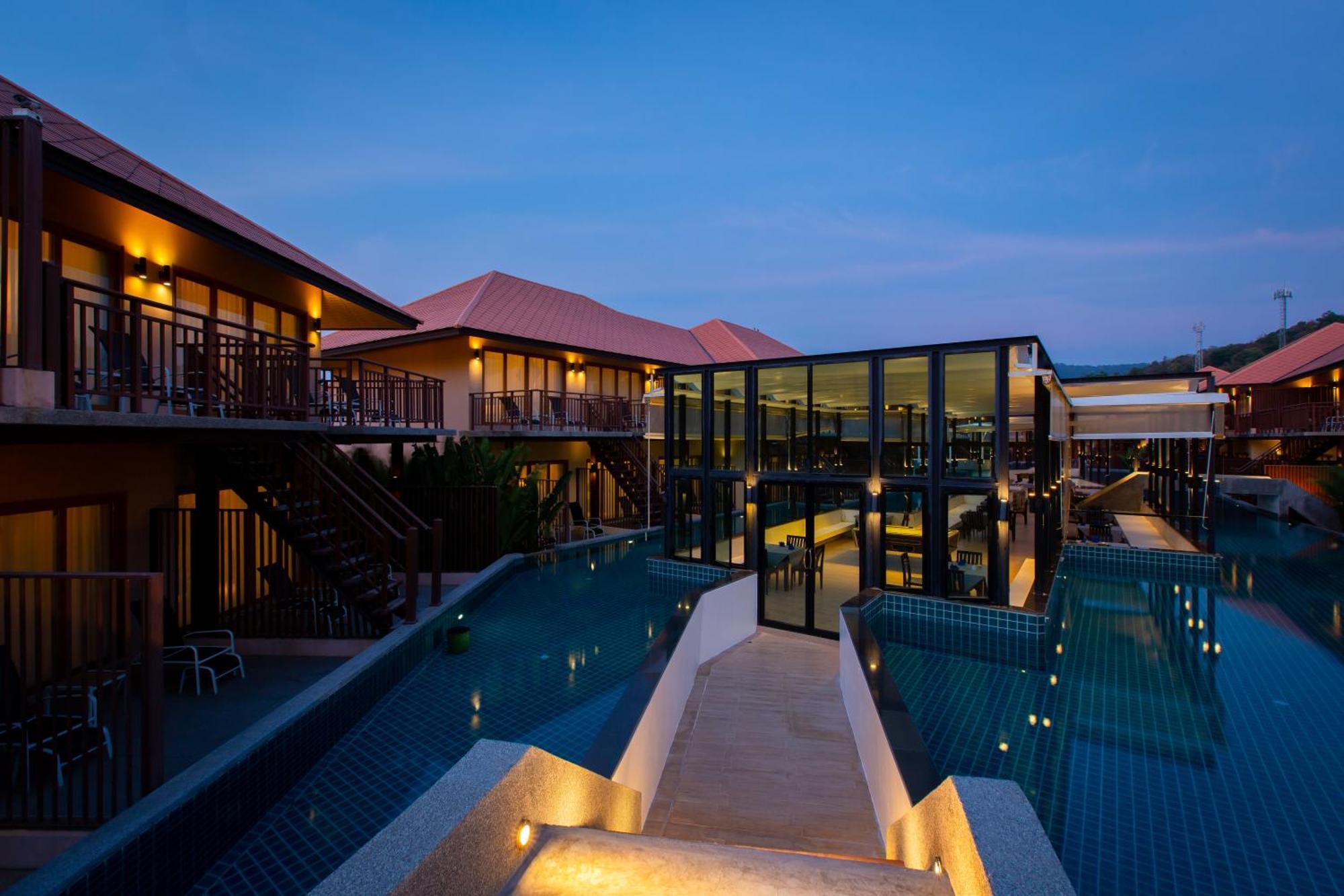 Blue Bay Resort - Access To Pool And Beach-Phuket & Krabi Ko Yao Esterno foto The Village